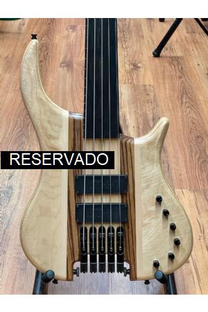 Merlos Trium Fretless 5 Merlos Trium Fretless 5